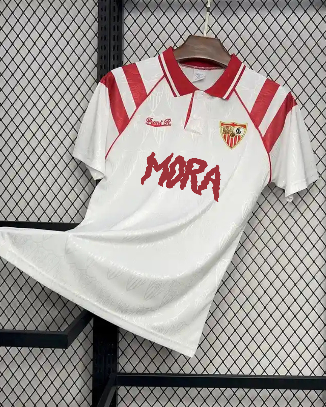 SEVILLA FC RETRO X MORA